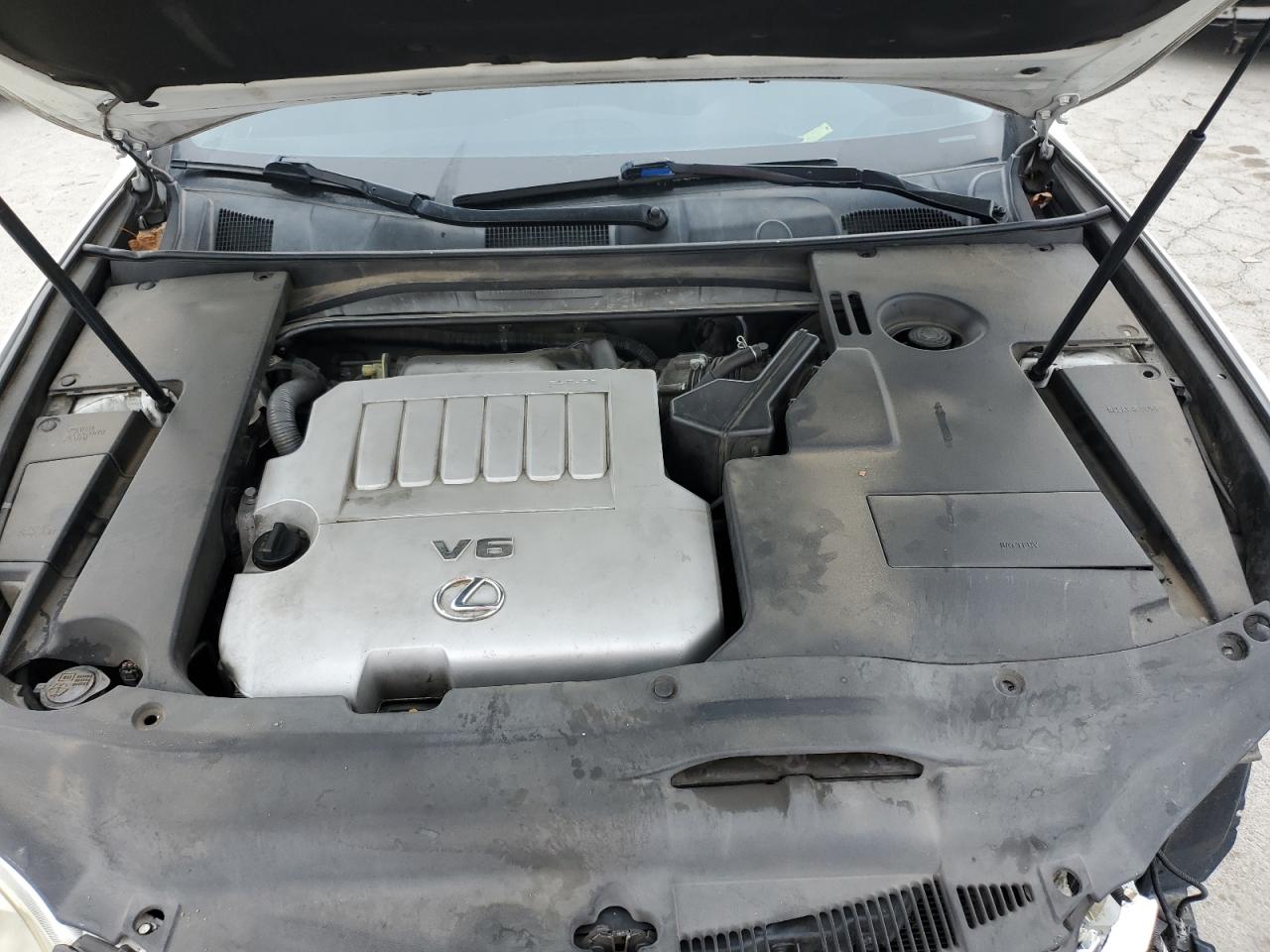 2012 Lexus ES - Image 12