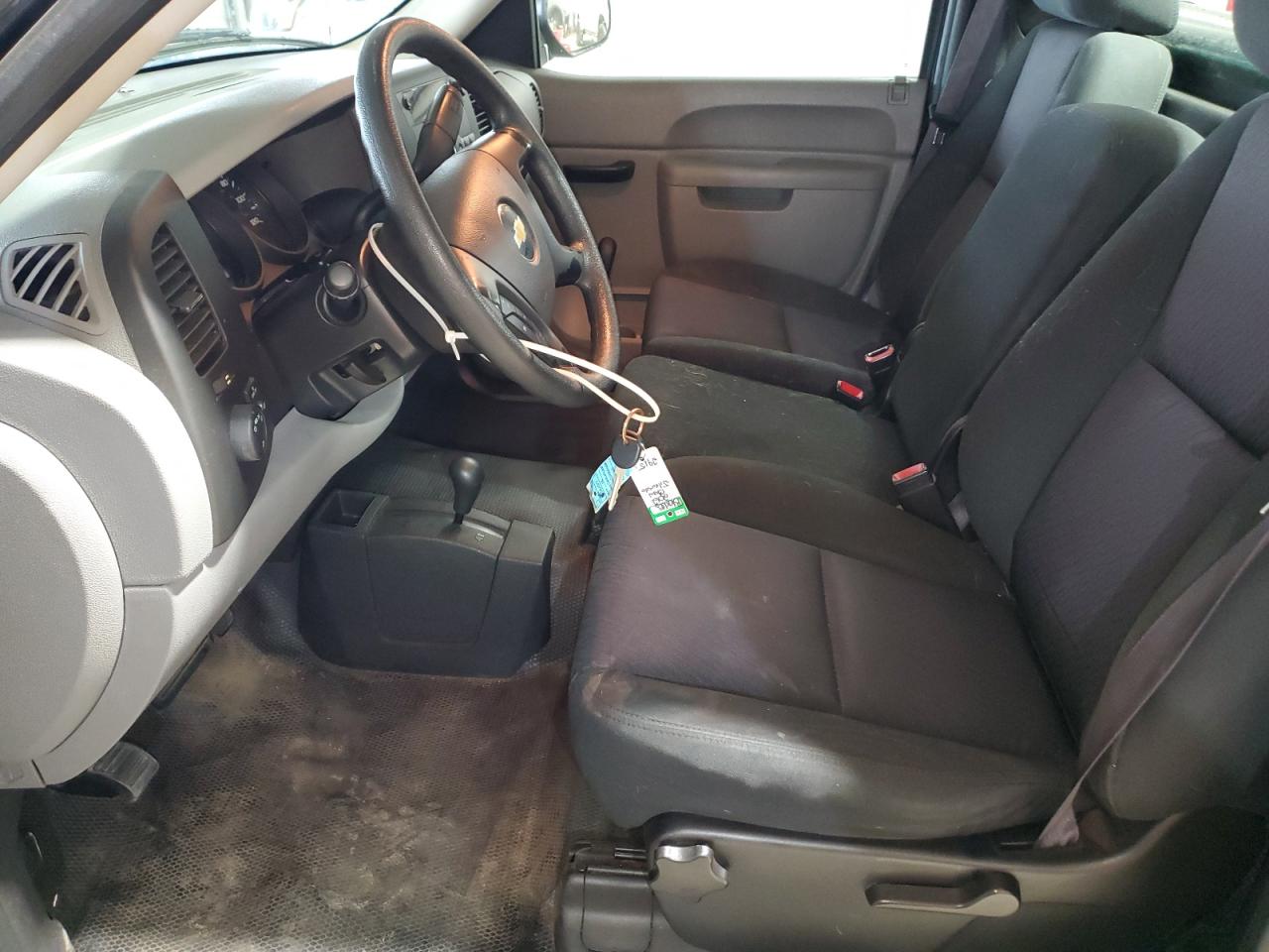 2012 Chevrolet Silverado - Image 7