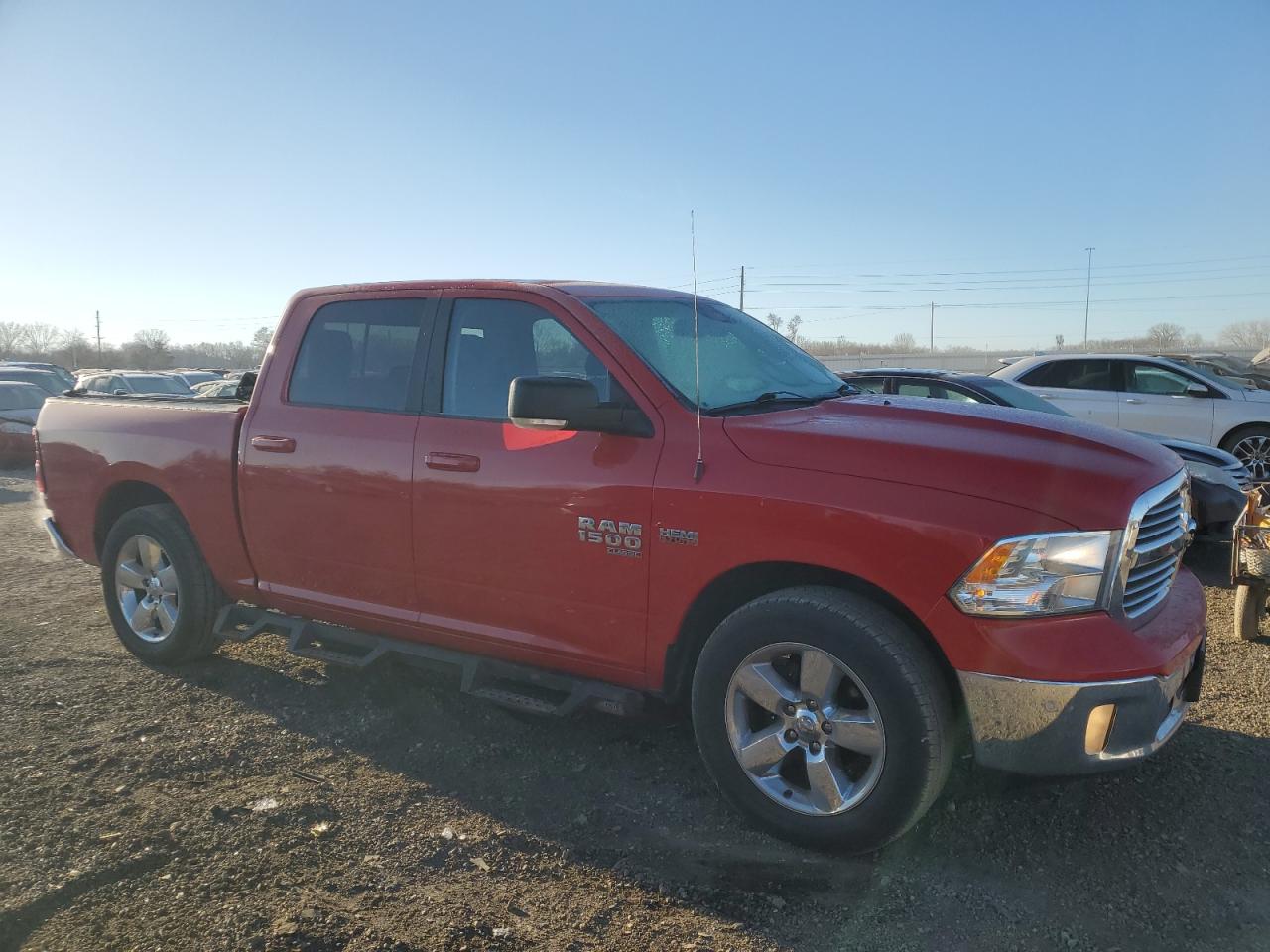 VIN 1C6RR7LT8KS551559 2019 RAM 1500 no.4