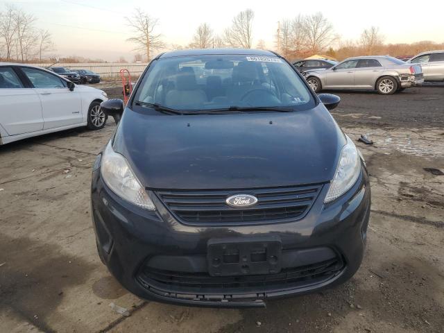  FORD FIESTA 2013 Чорний