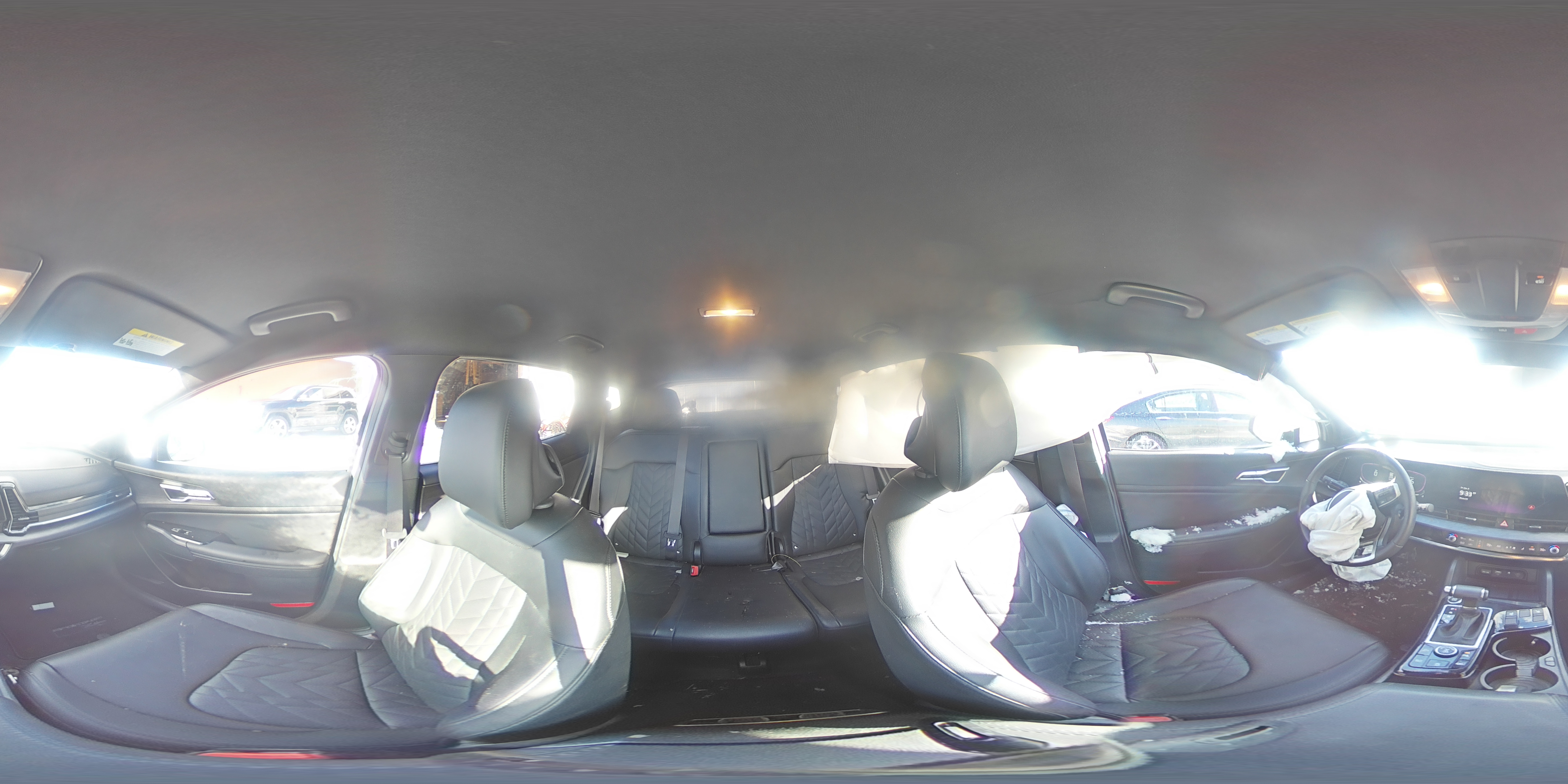 2023 Kia Sportage - Image 12