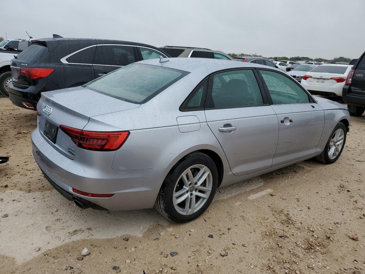 VIN WAUANAF47HN063923 2017 AUDI A4 no.3