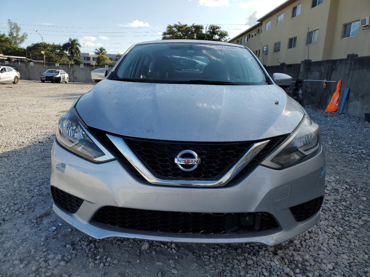 VIN 3N1AB7AP0JY255194 2018 NISSAN SENTRA no.5