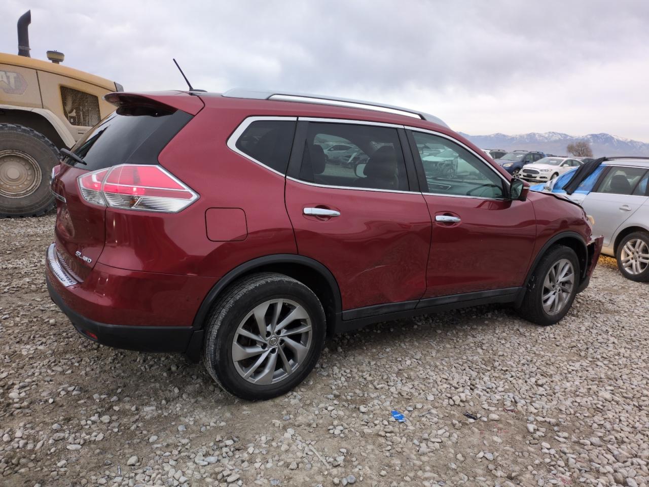 VIN 5N1AT2MV7FC819040 2015 NISSAN ROGUE no.3