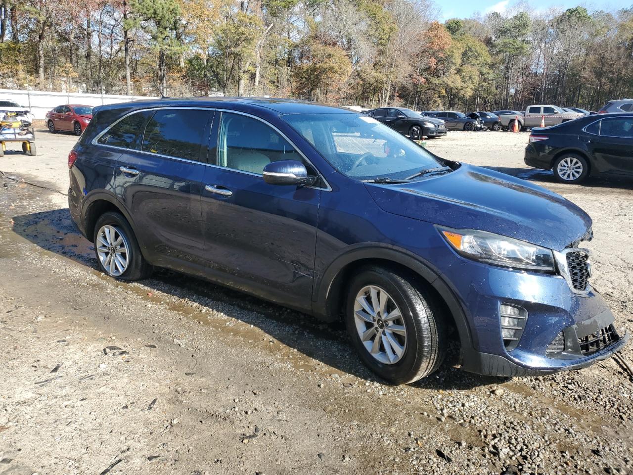 2019 Kia Sorento - Image 4