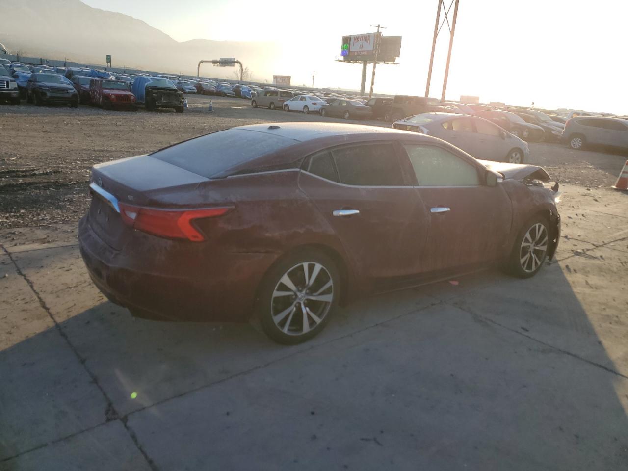 2017 Nissan Maxima - Image 3