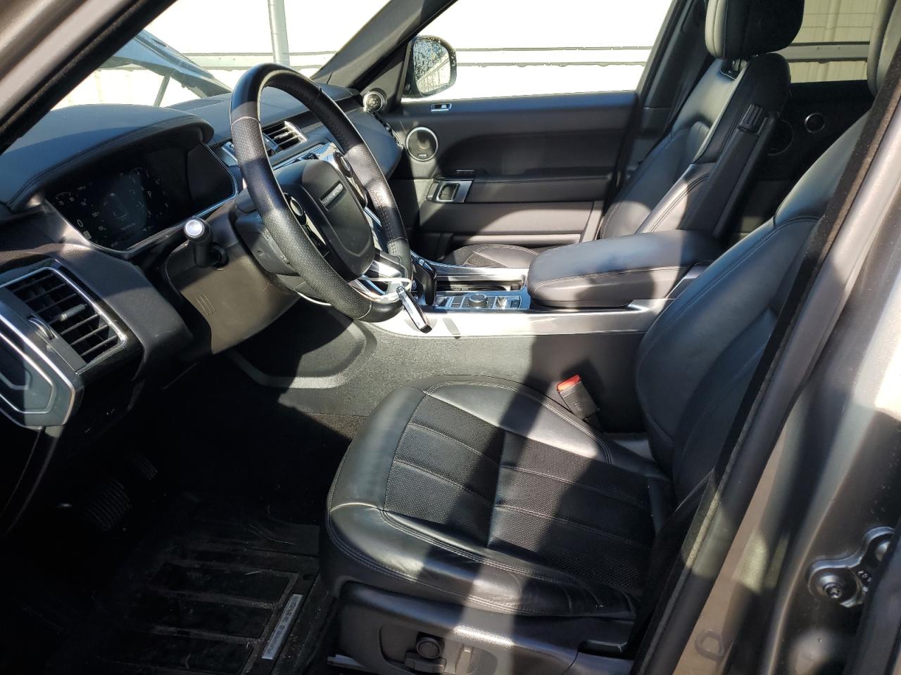 2018 Land Rover Range Rover - Image 7