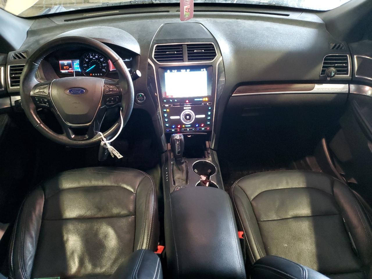 2018 Ford Explorer - Image 8