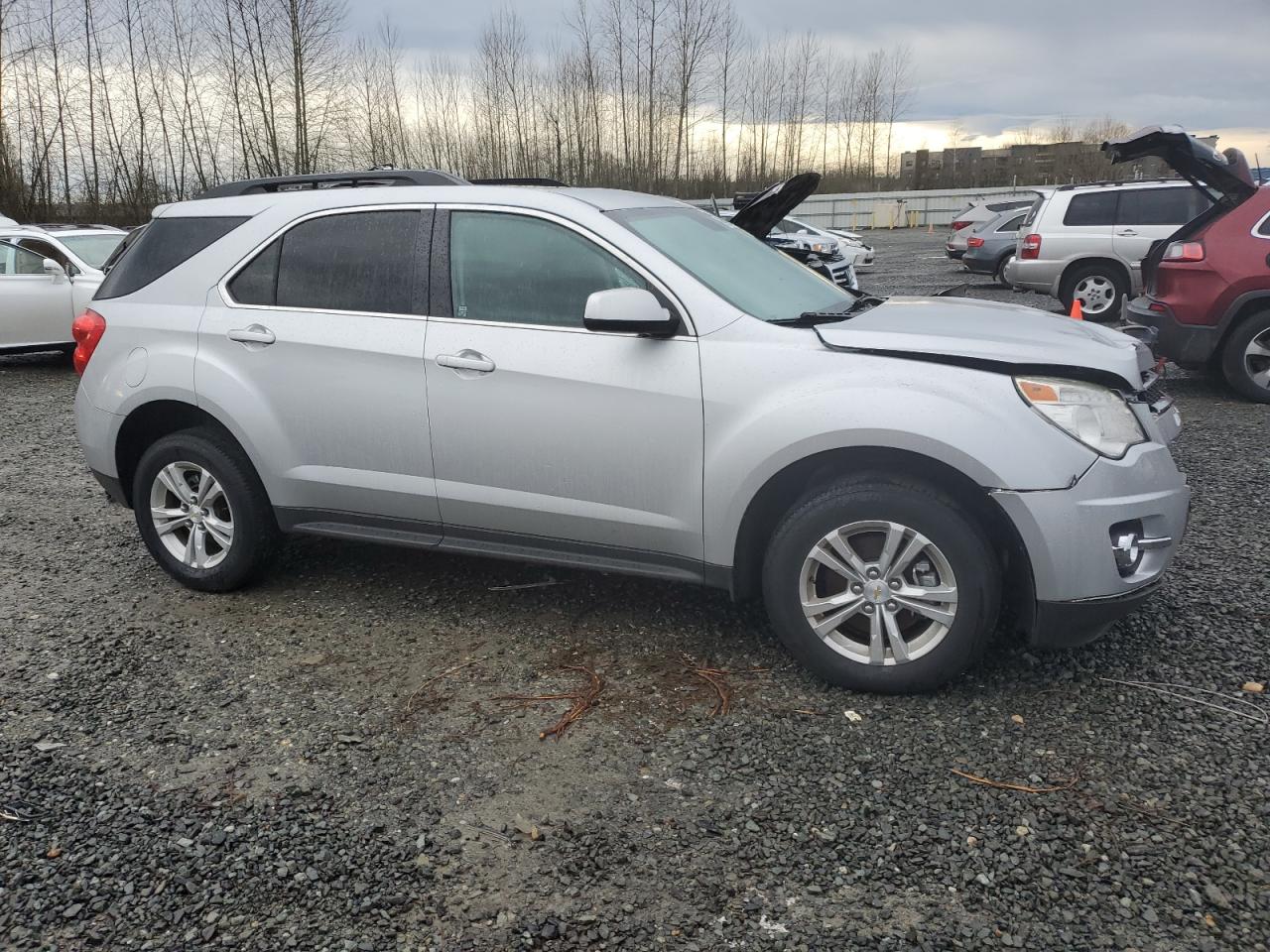 VIN 2GNFLGEK9F6231667 2015 CHEVROLET EQUINOX no.4