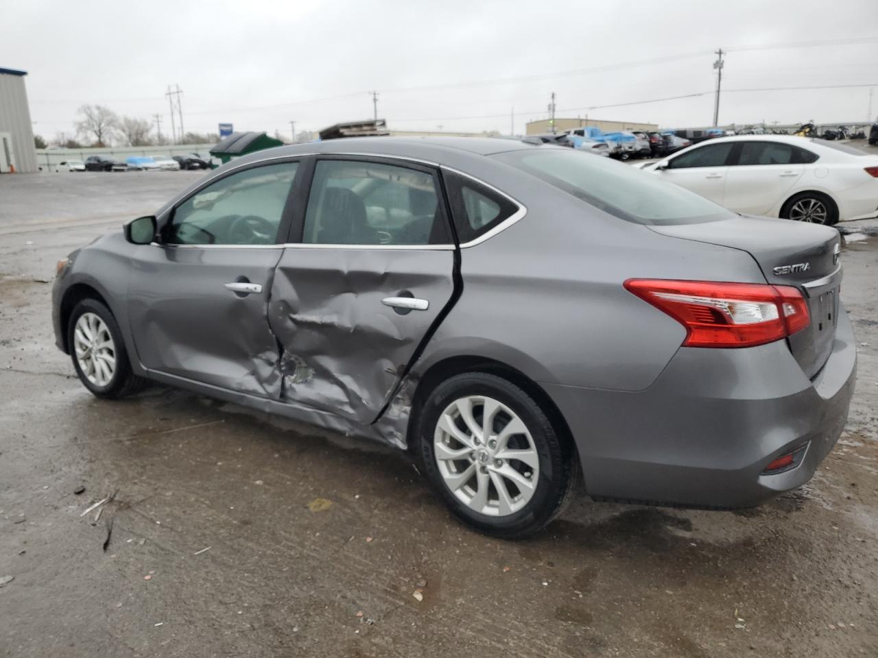 2018 Nissan Sentra - Image 2