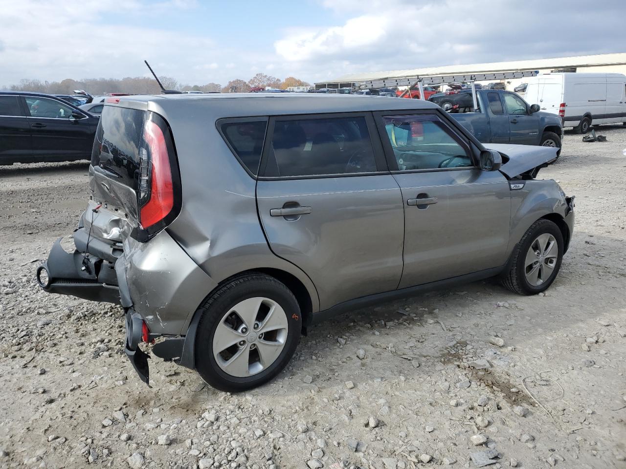 VIN KNDJN2A2XG7383920 2016 KIA SOUL no.3