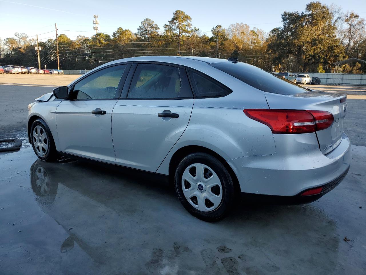 2018 Ford Focus - Image 2