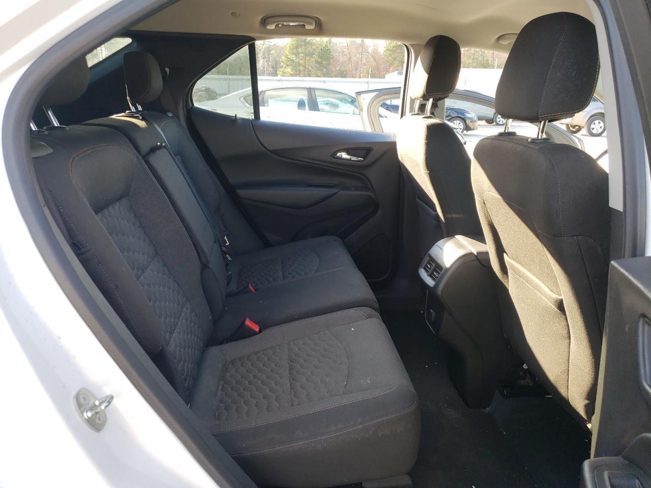 2018 Chevrolet Equinox - Image 11