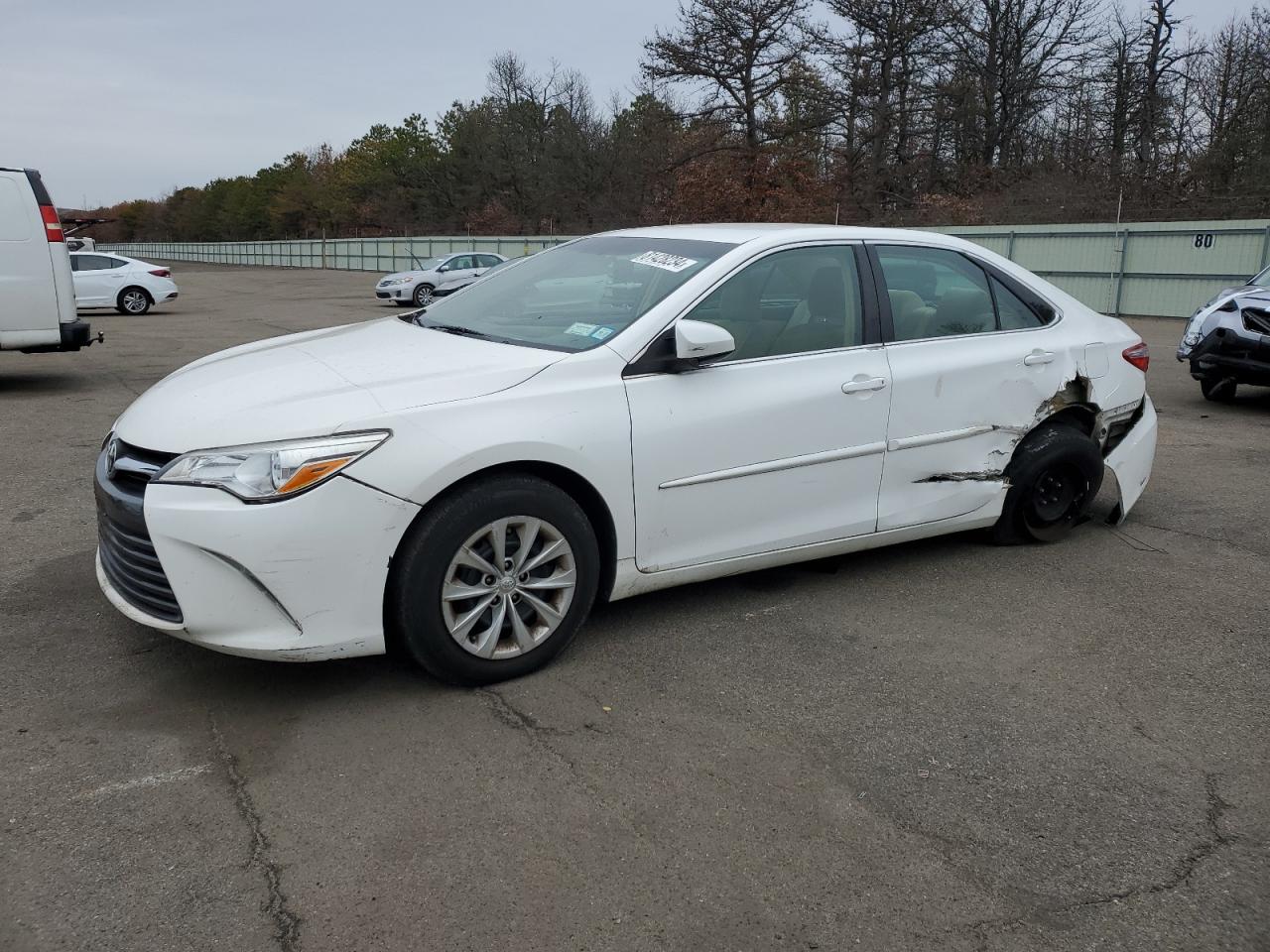 VIN 4T4BF1FK3FR446250 2015 TOYOTA CAMRY no.1