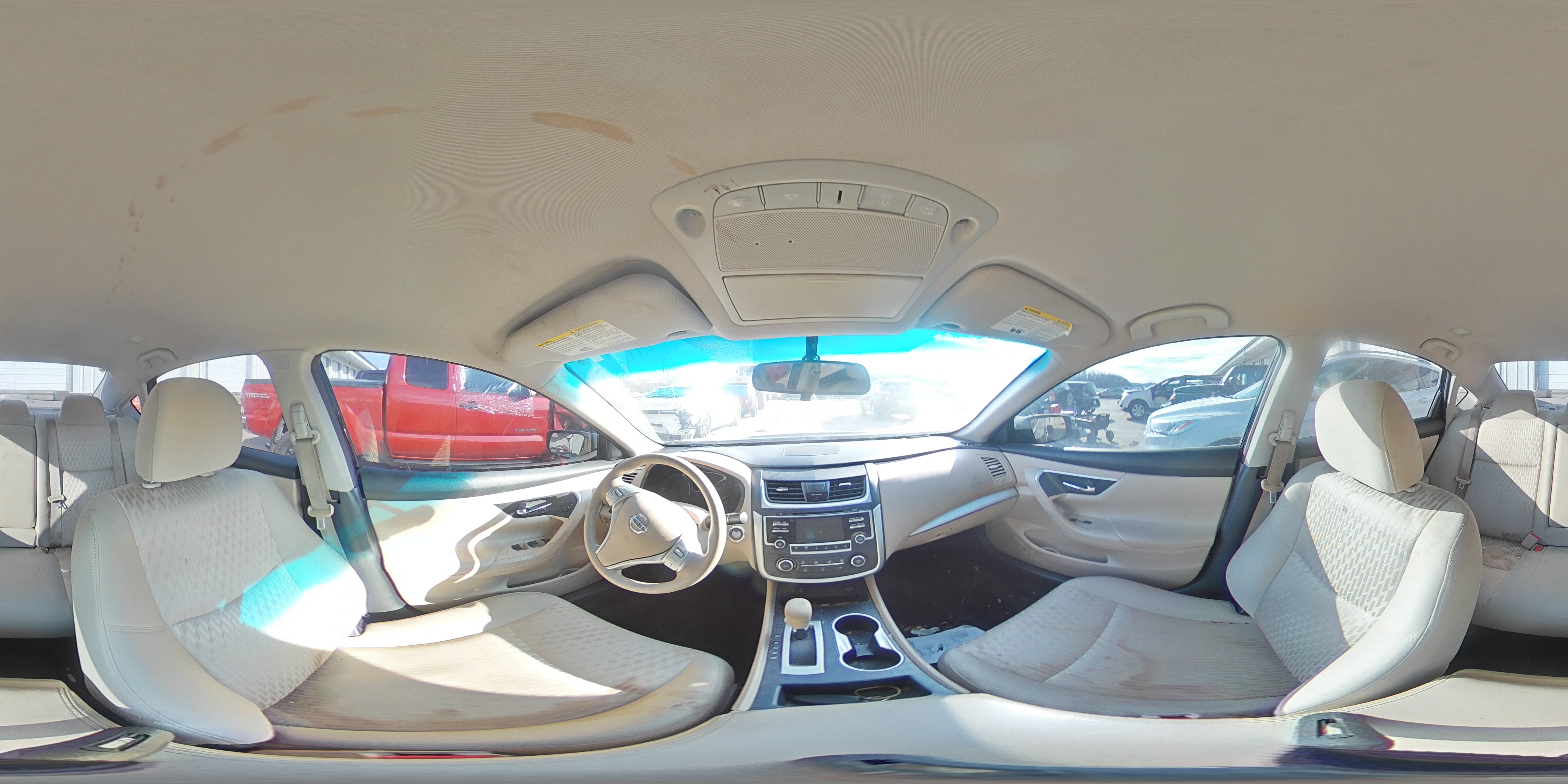 2018 Nissan Altima - Image 14