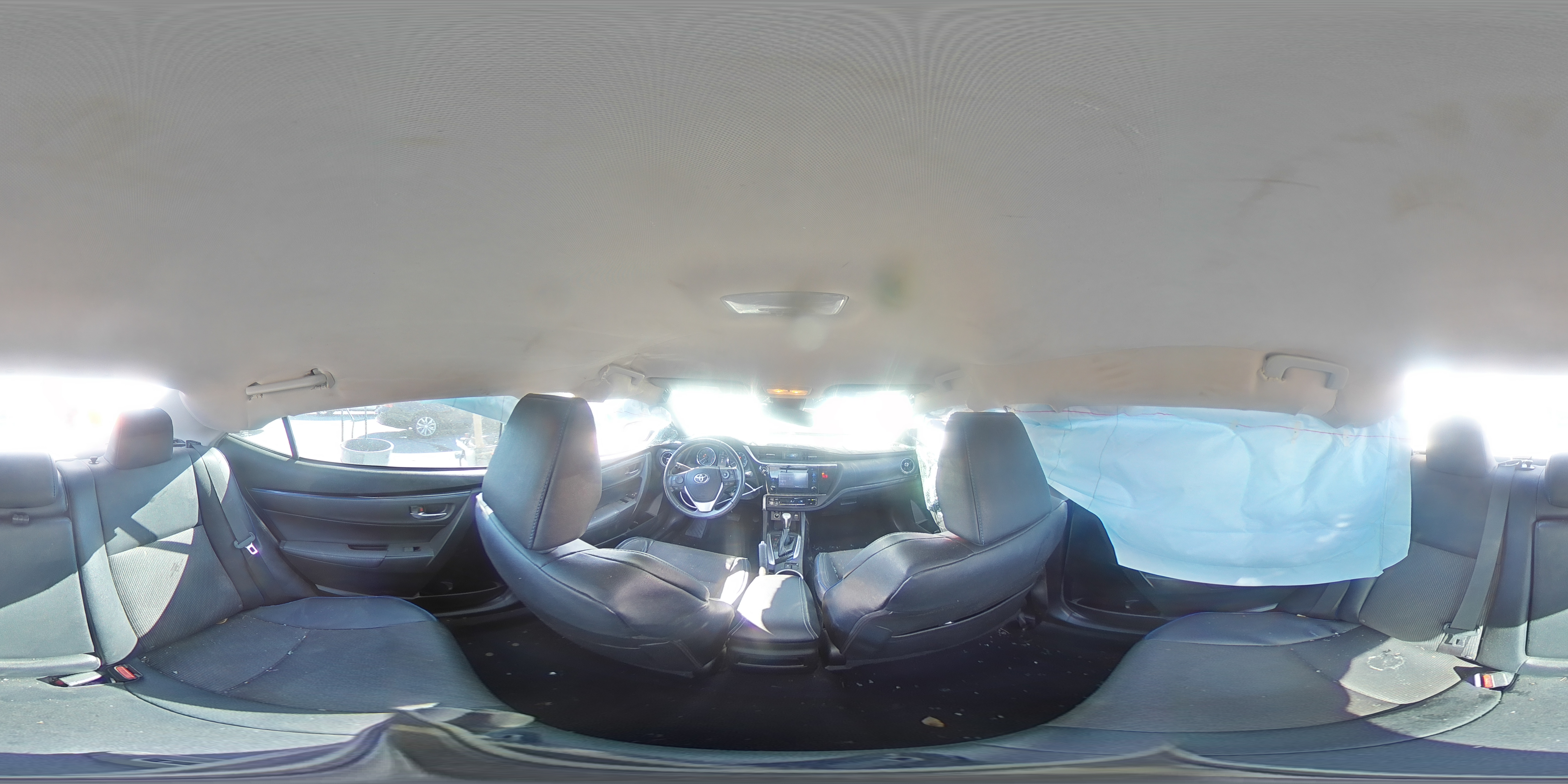 2019 Toyota Corolla - Image 13