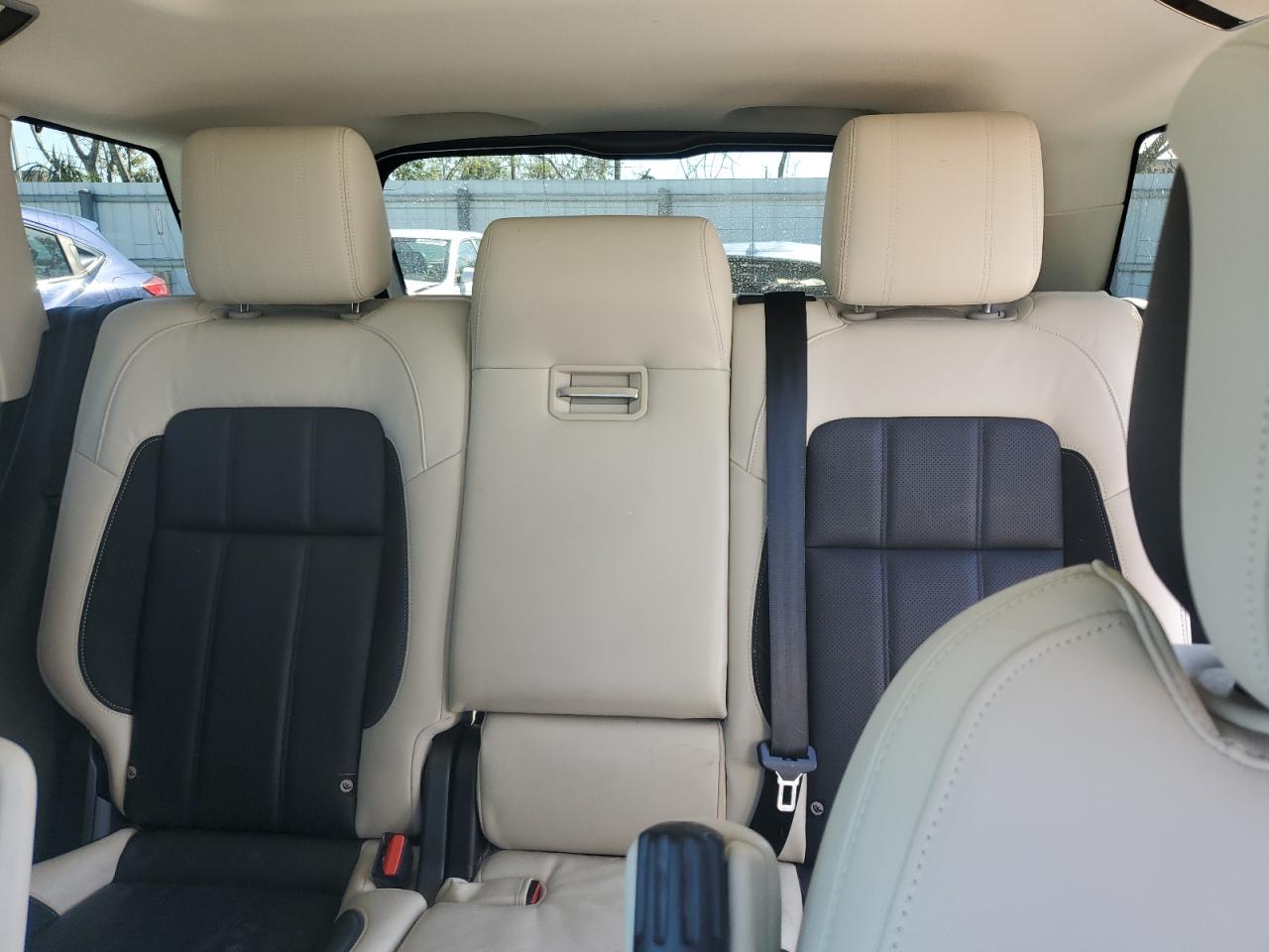 2020 Land Rover Range Rover - Image 10