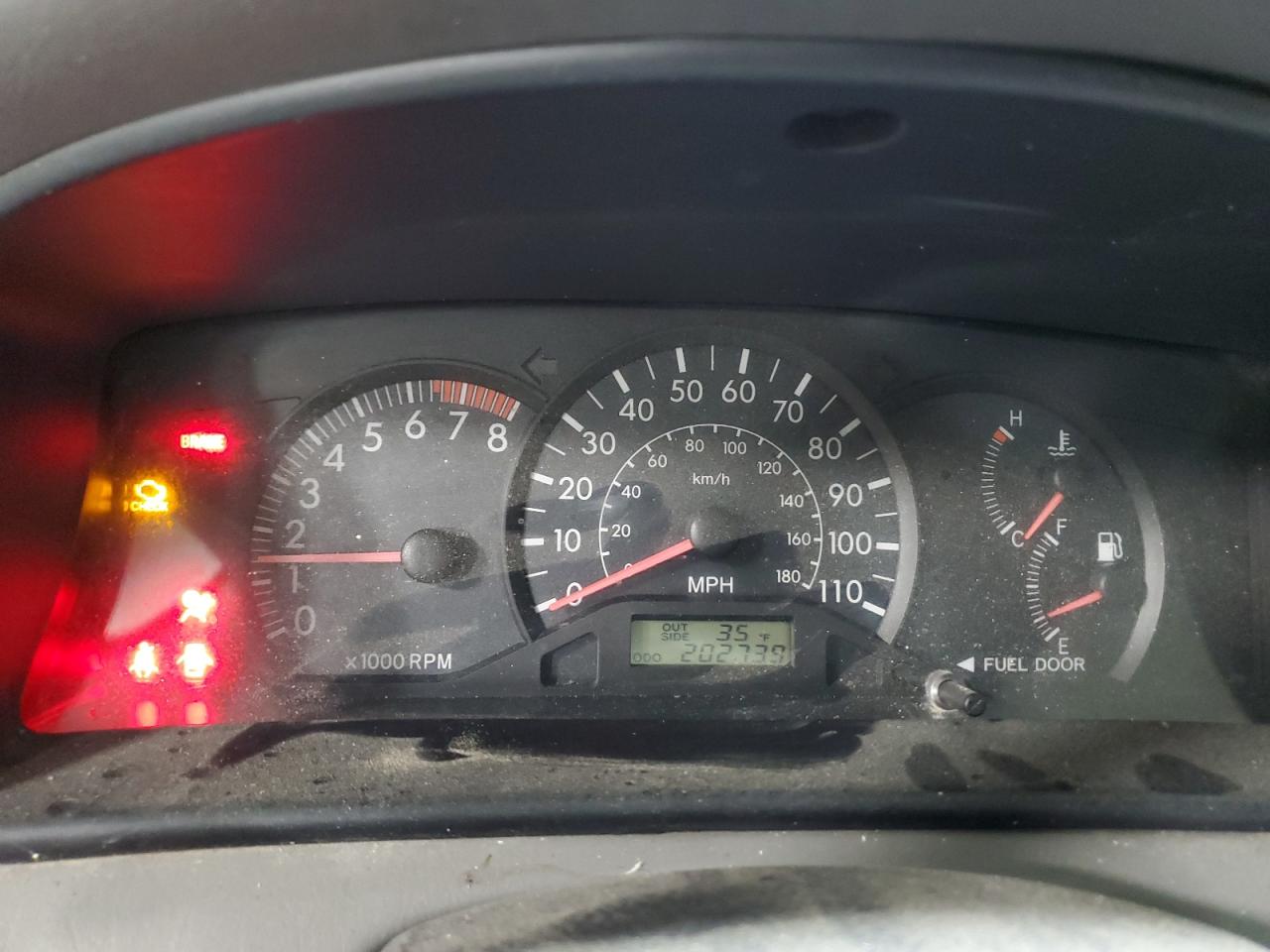 2005 Toyota Corolla - Image 9