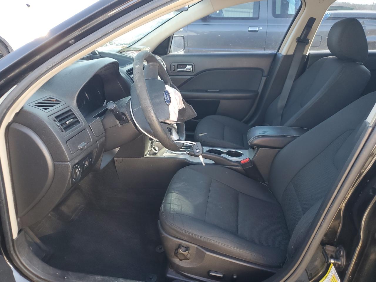2012 Ford Fusion - Image 7