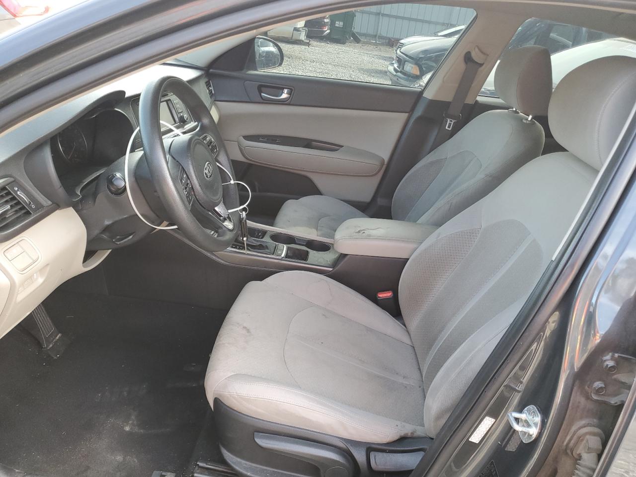 2016 Kia Optima - Image 7