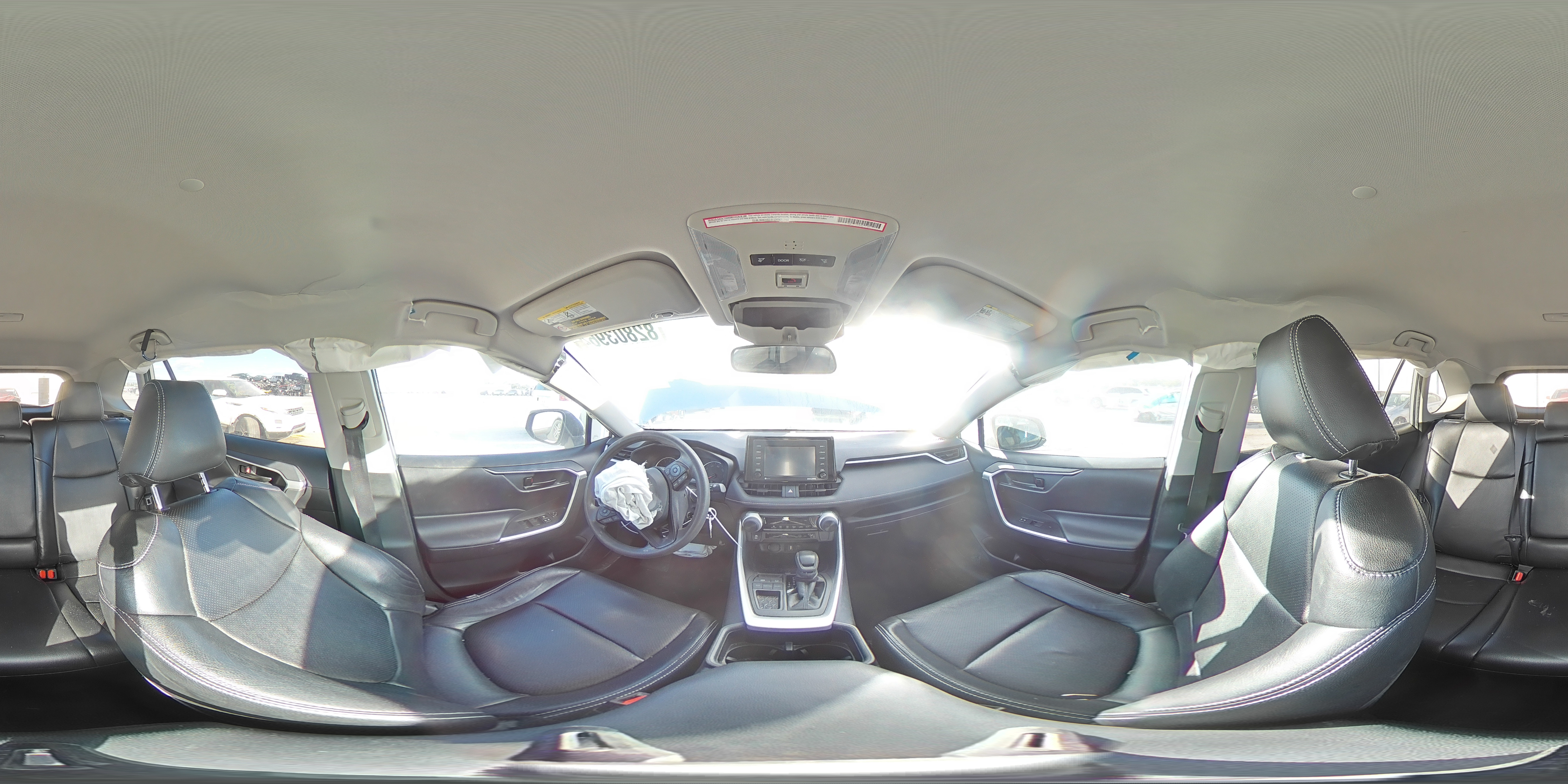 2022 Toyota RAV 4 - Image 13