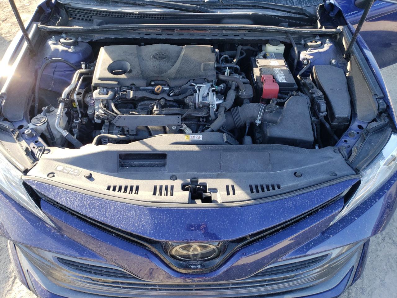 2018 Toyota Camry - Image 11