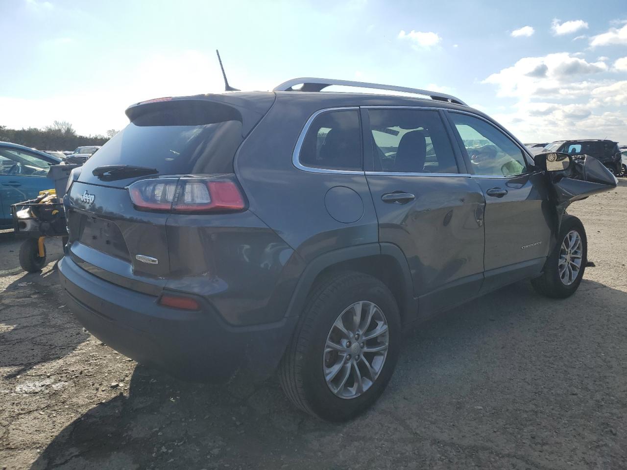 2019 Jeep Grand Cherokee - Image 3