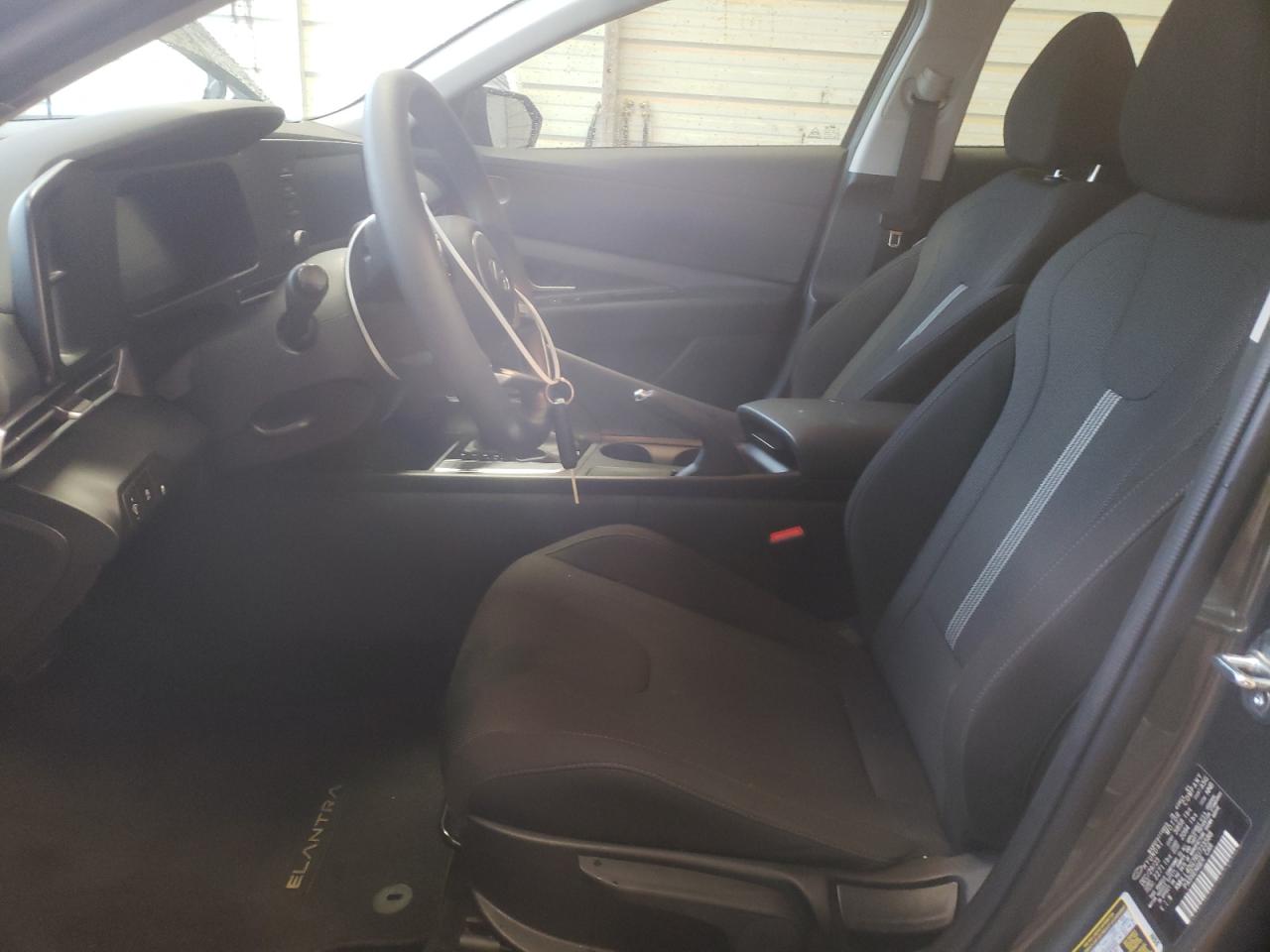 2024 Hyundai Elantra - Image 7