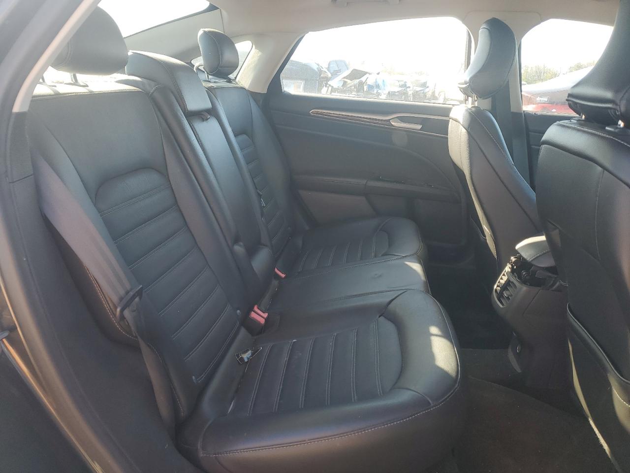 2015 Ford Fusion - Image 10