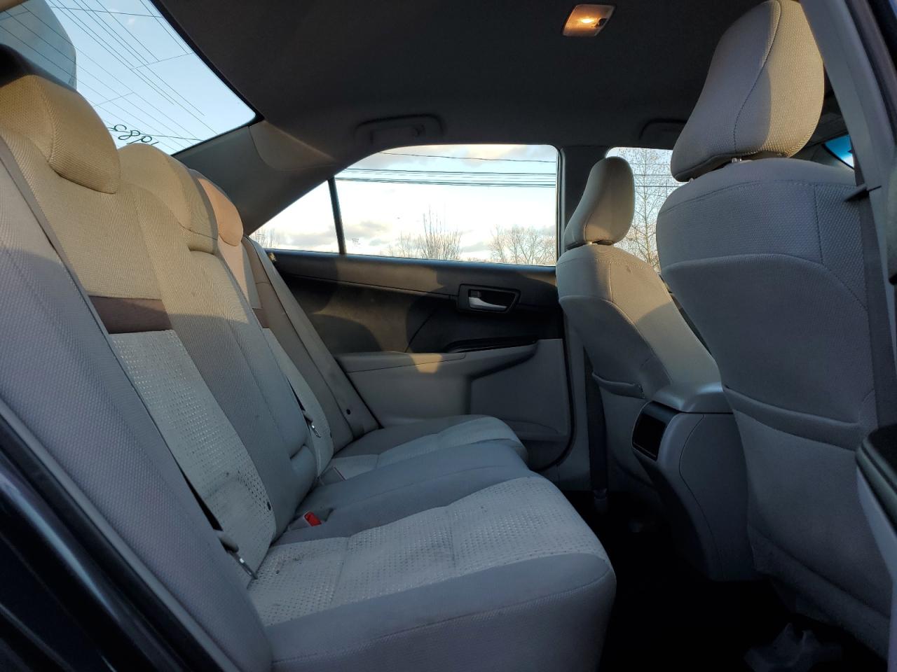 2014 Toyota Camry - Image 10