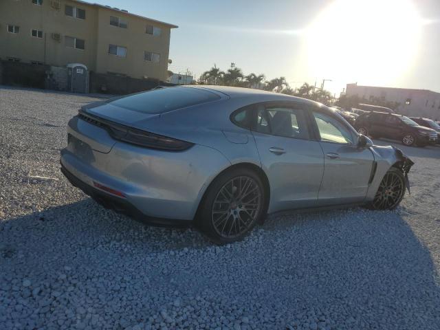  PORSCHE PANAMERA 2023 Серебристый