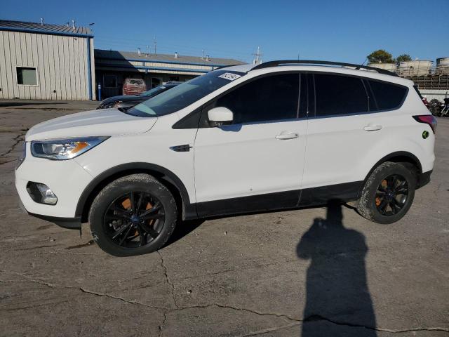  FORD ESCAPE 2018 Biały
