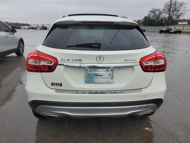  MERCEDES-BENZ GLA-CLASS 2017 Biały