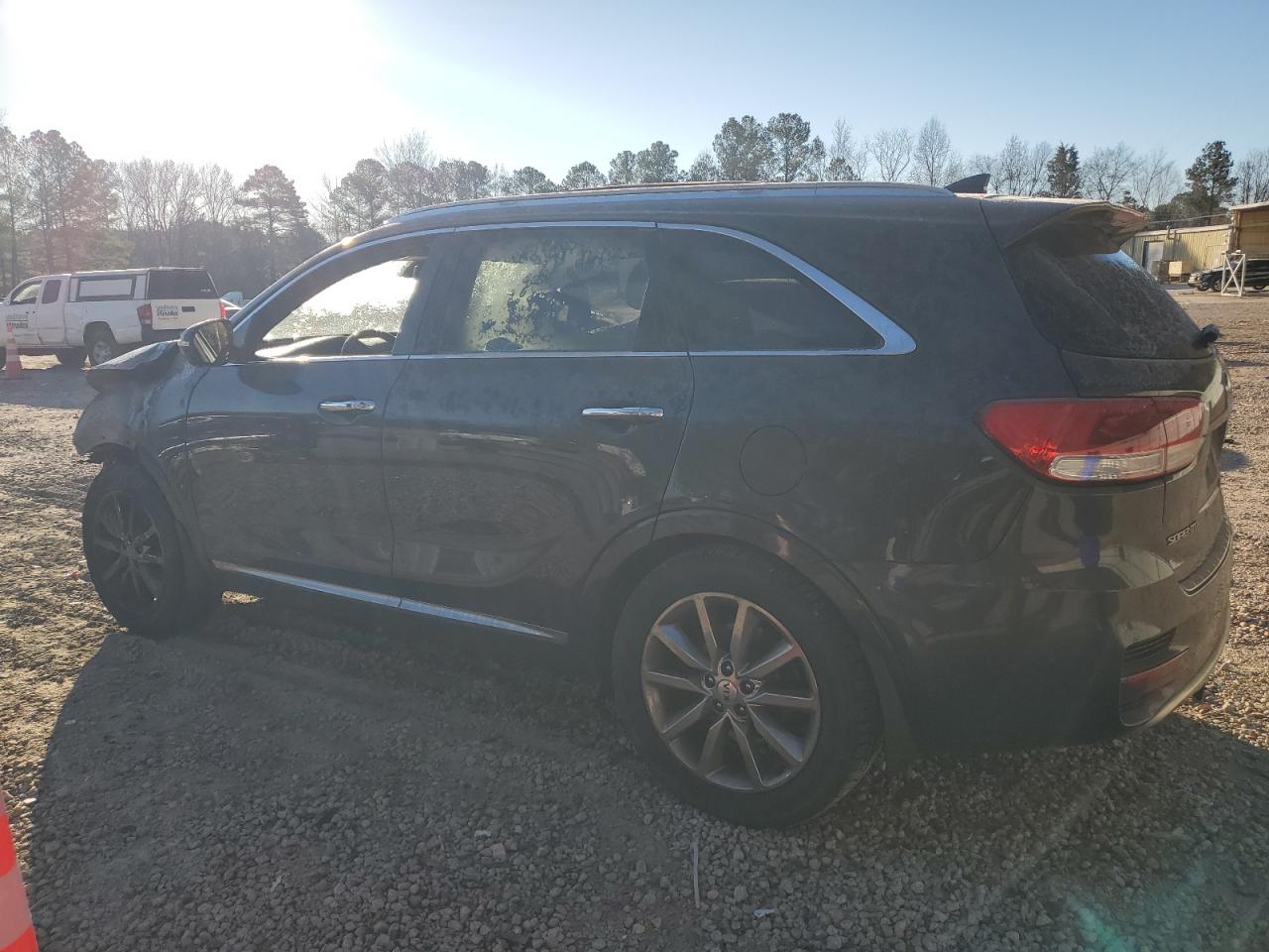 VIN 5XYPK4A55GG150748 2016 KIA SORENTO no.2