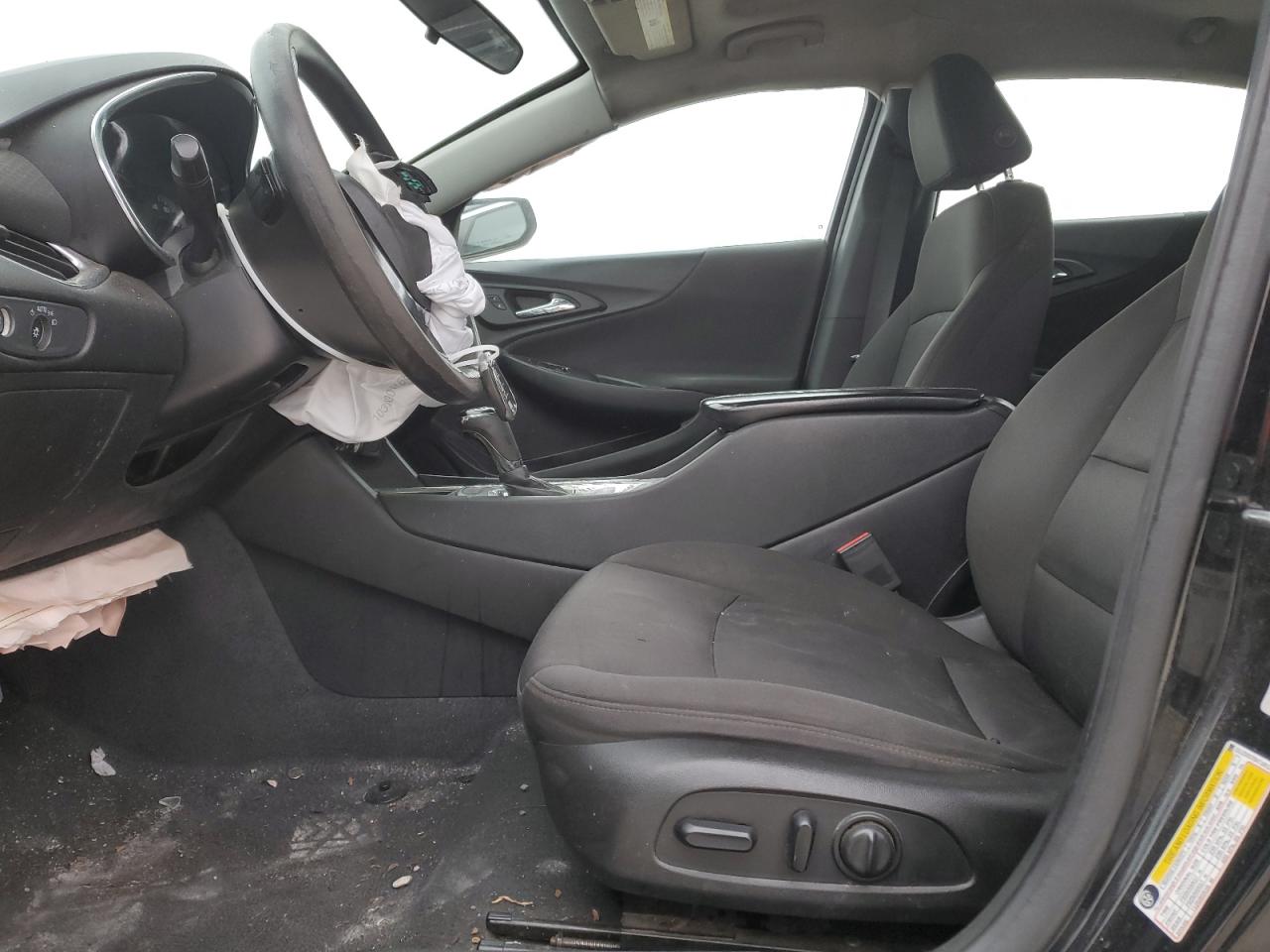 2019 Chevrolet Malibu - Image 7