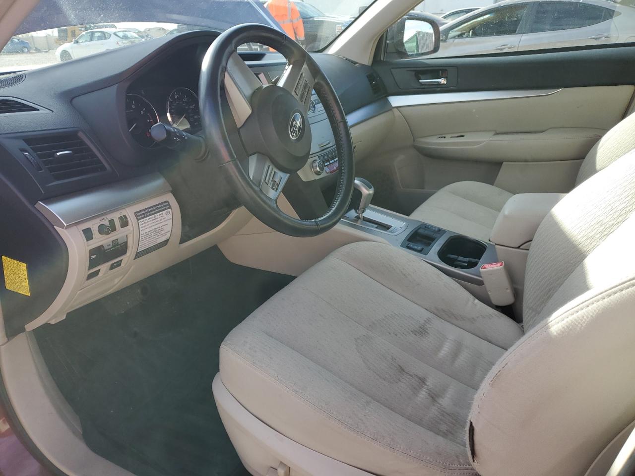 2011 Subaru Outback - Image 7
