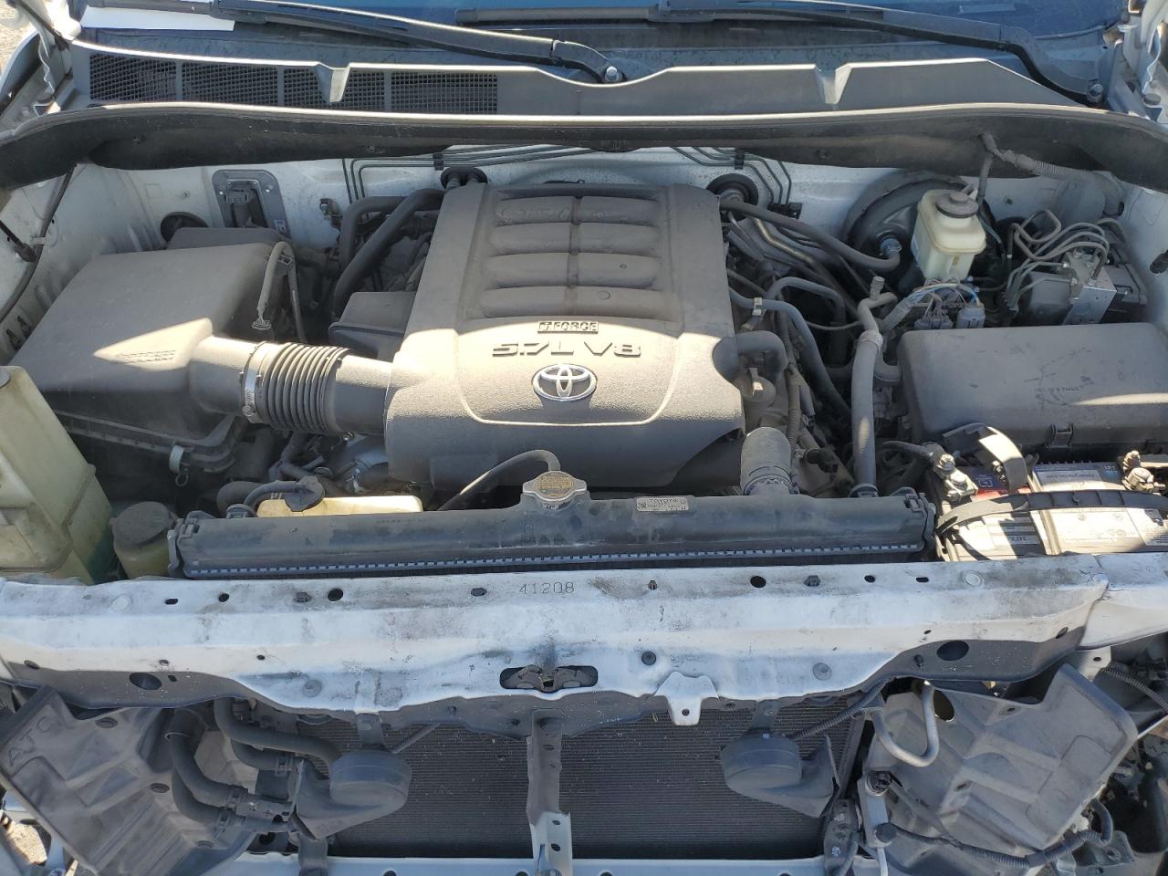 2011 Toyota Tundra - Image 13