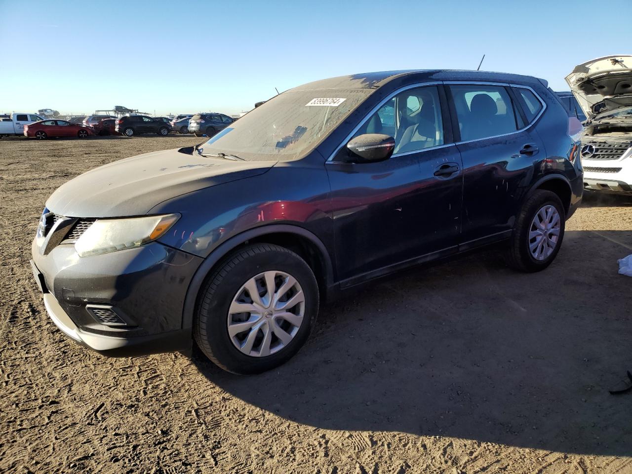 2016 Nissan Rogue - Image 1