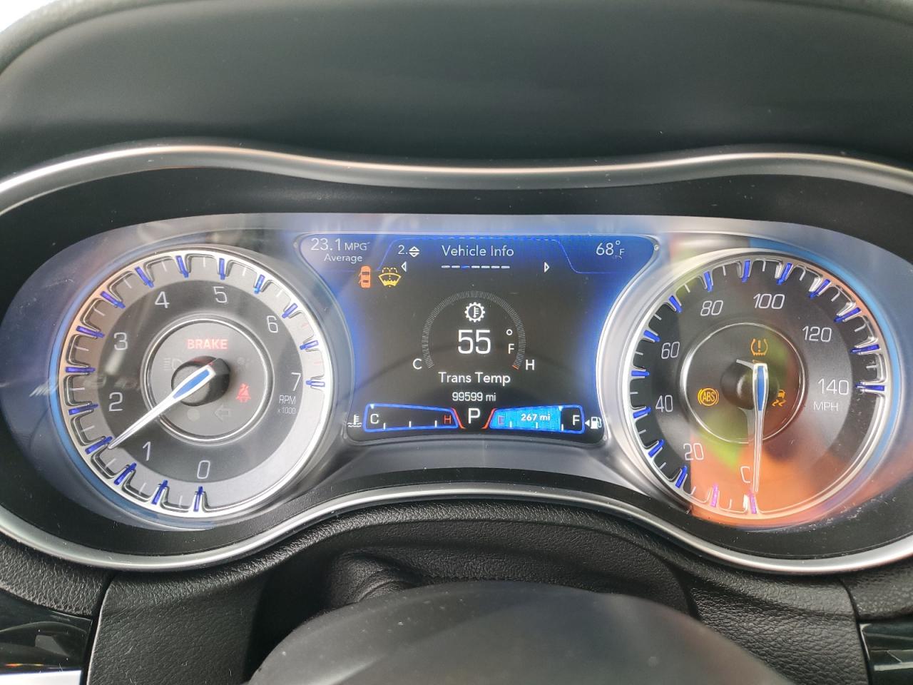 2021 Chrysler 300 - Image 9