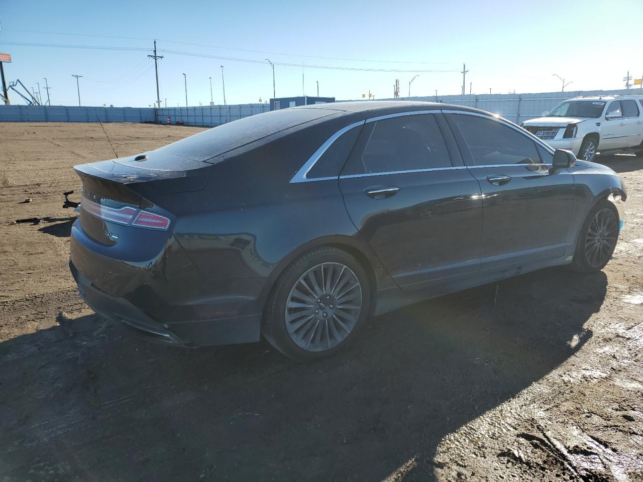 2014 Lincoln MKZ - Image 3