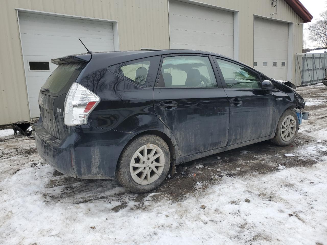 VIN JTDZN3EU3E3327519 2014 TOYOTA PRIUS no.3