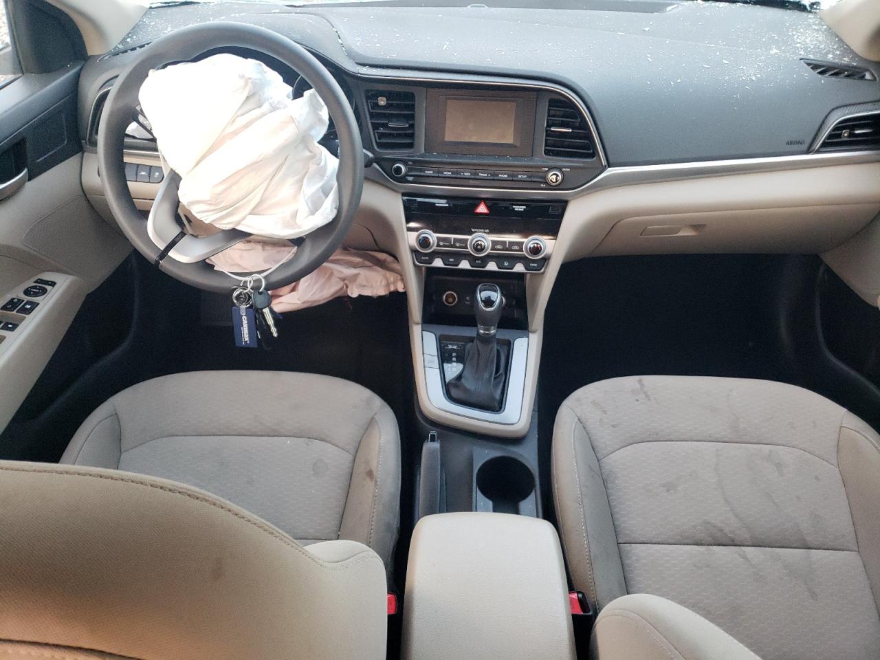 2020 Hyundai Elantra - Image 8