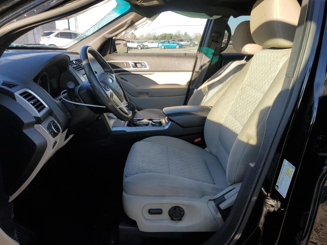 2012 Ford Explorer - Image 7