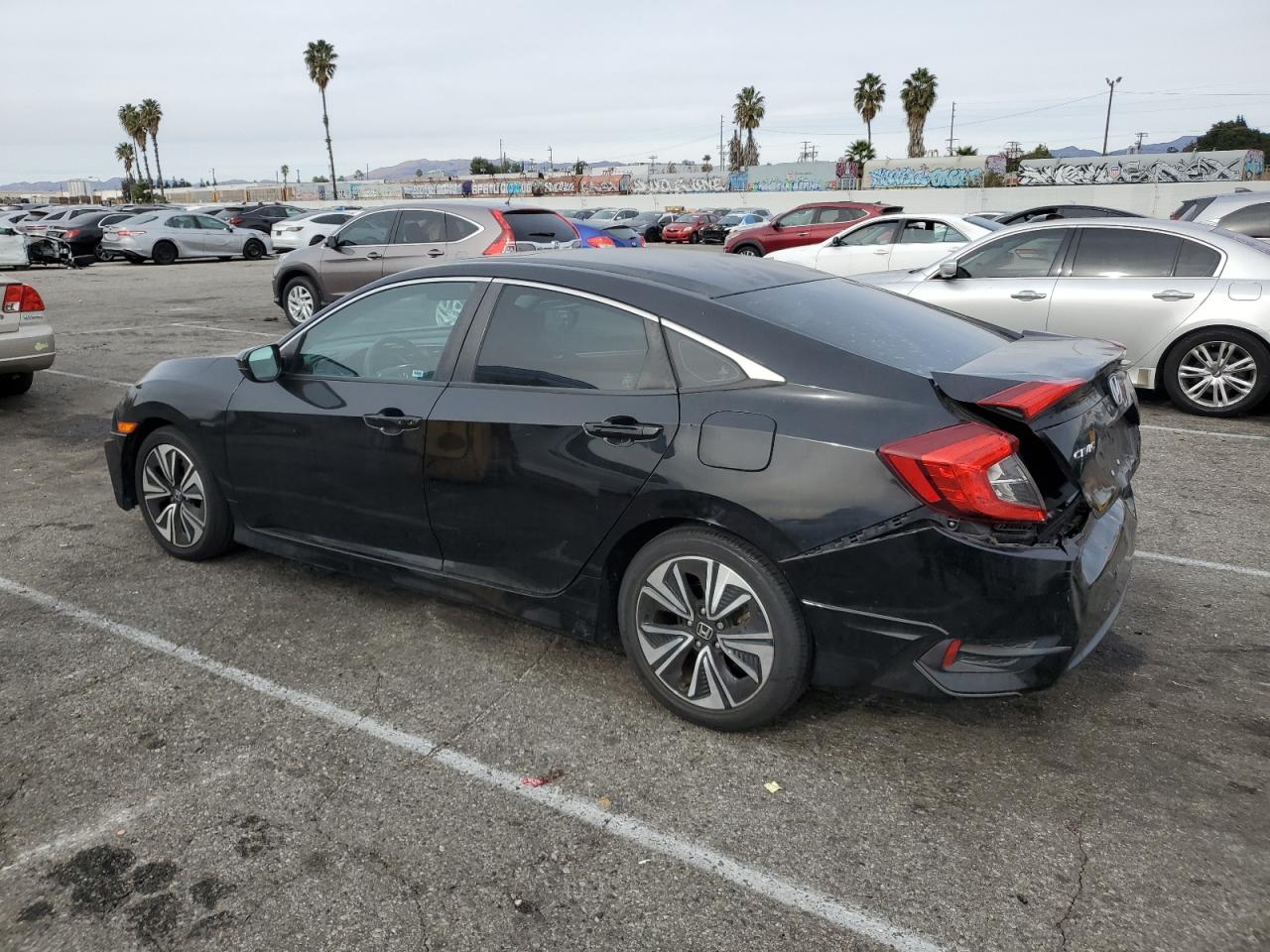 VIN 2HGFC2F73GH504521 2016 HONDA CIVIC no.2