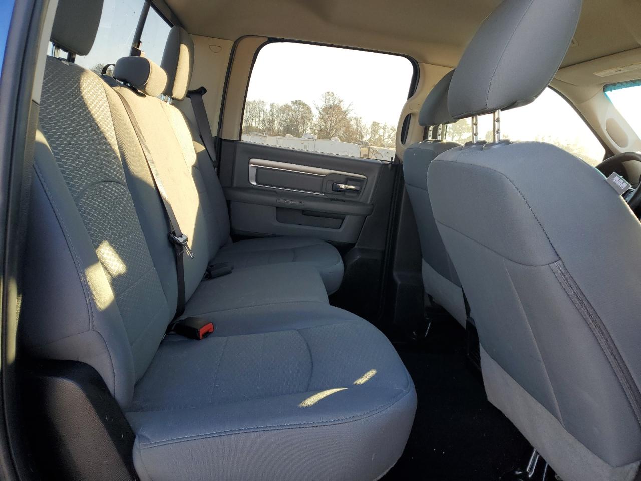 2019 RAM 1500 - Image 10