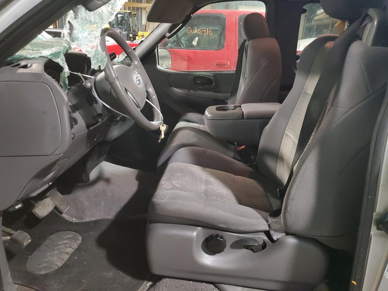 2003 Ford F-150 - Image 7