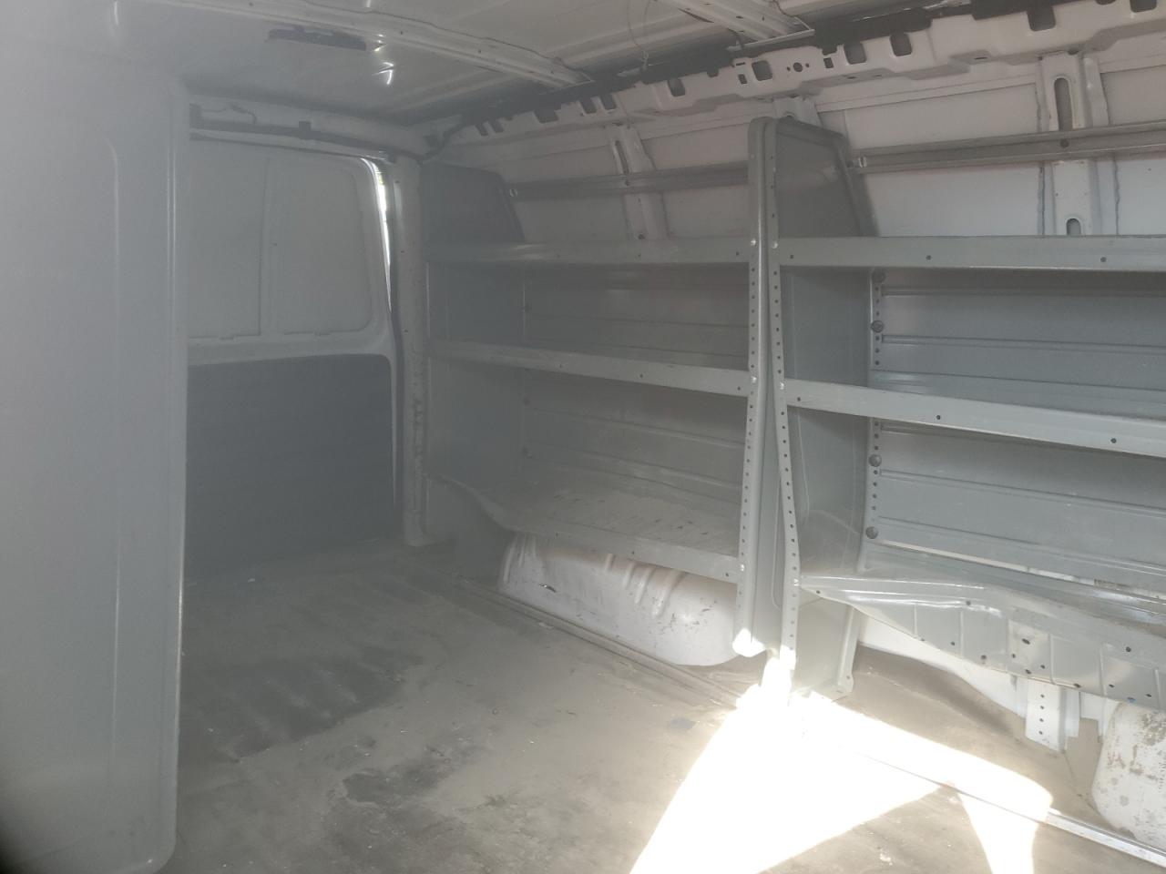 2017 Chevrolet Express - Image 10