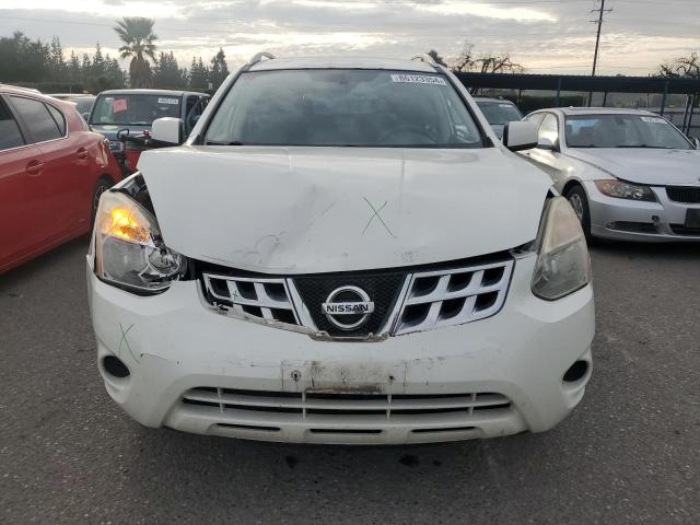  NISSAN ROGUE 2013 Белы