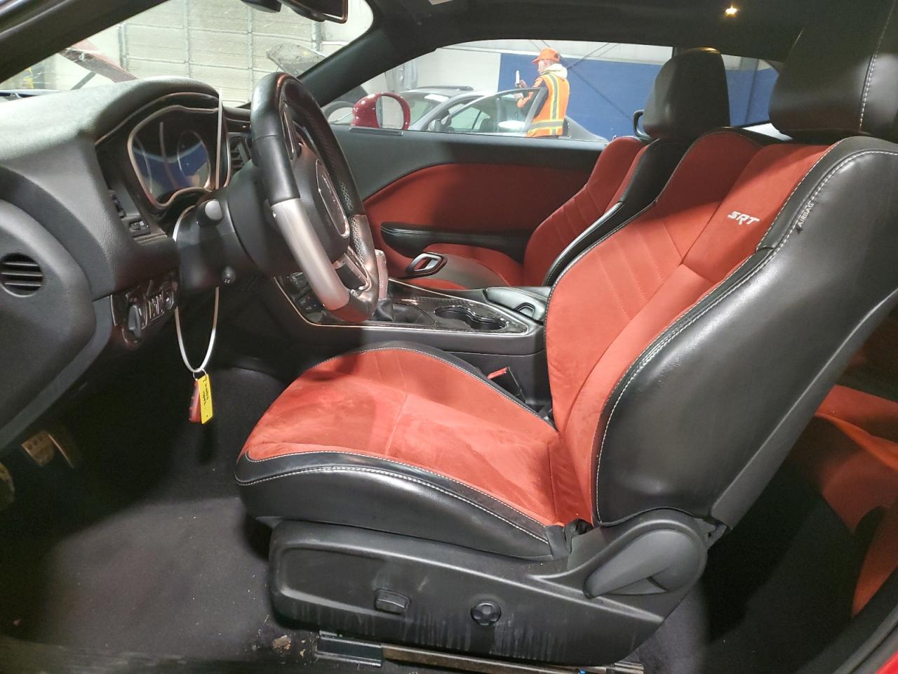 2016 Dodge Challenger - Image 7