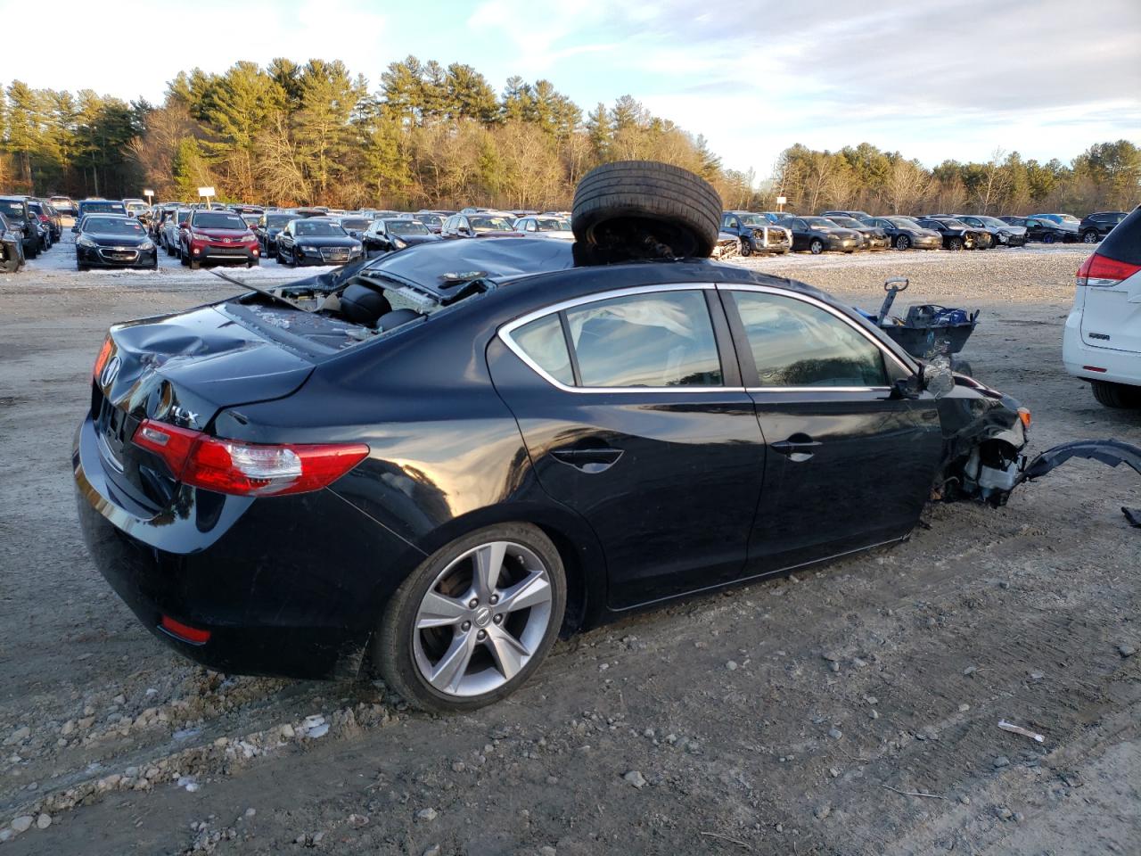 VIN 19VDE1F76EE012853 2014 ACURA ILX no.3